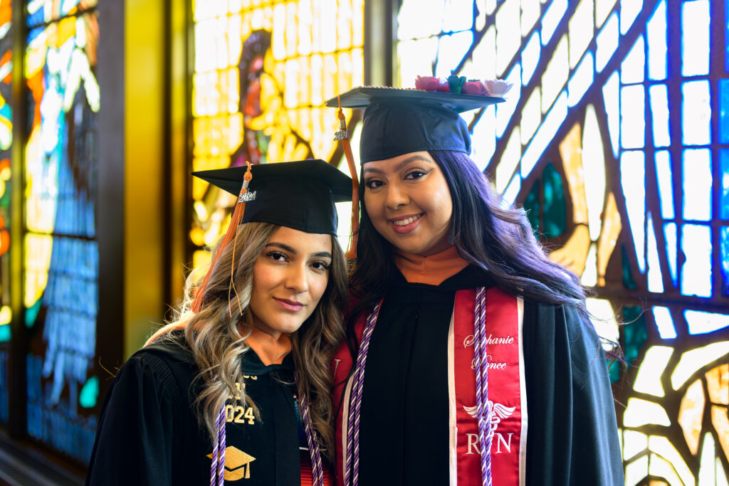 Photo of Stephanie Ponce and Anayeli Tellez